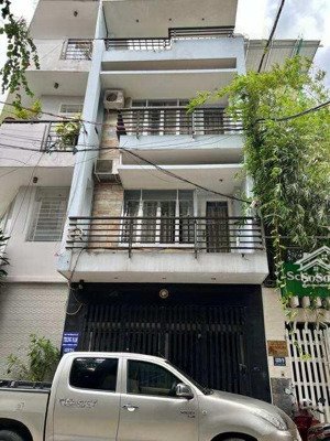 ngay trung tâm - chung cư celadon - diện tích 60m2 - giá chỉ 8 tỷ