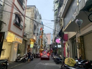 nhà hẻm 150 nguyễn trãi thông xe hơi, dt 112m2 xây 5 tầng, ngang 4.8m, kinh doanh vip, chỉ 25 tỷ