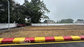 100m đất thổ cư vợ chồng tôi cần bán chỉ 2,5 tỉ, đối diện cổng đại học quốc gia