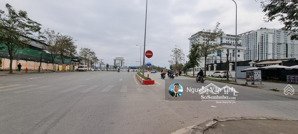 bán đất xuân phương, vỉa hè ôtô tránh, hai mặt thoáng. 150m2, mặt tiền 12m, chỉ 25,5 tỷ. 