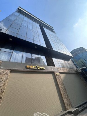 giải phóng 51m, 1 tầng, mt 7,3m. vỉa hè, oto tránh, kd tốt. 16,5 tỷ