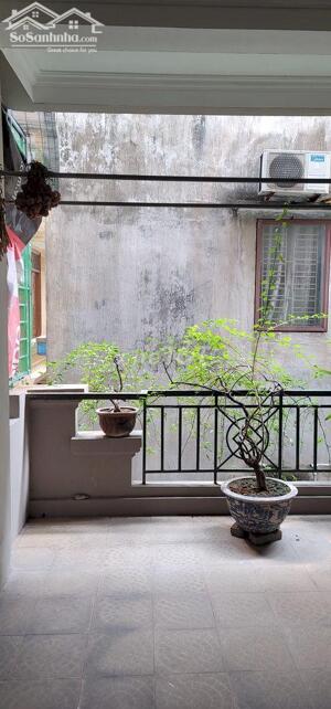 Bán nhanh nhà cấp 4 đầu ngõ Bạch Đằng, HK giá 4.8 tỷ, 28m2