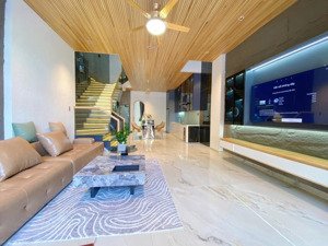 bán nhà 3 tầng full nội thất đường trần quang diêu gần cầu ntp 3pn, 4wc 7 ty390 thương lương