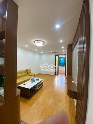 cực hiếm!!! tập thể nghĩa tân - 90m2 - 4,15 tỷ - giáp phố - view trường học - oto đỗ cửa.