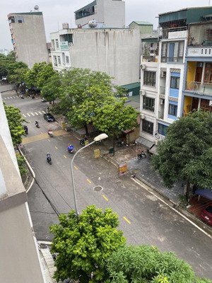 cho thuê căn hộ mini khép kín tại ngõ 172 đường phú diễn, 2 mặt đường oto tránh nhau