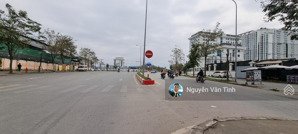 bán tòa nhà văn phòng mặt đường đôi, vỉa hè siêu rộng. 250m x 7t, mt 12m, 7x tỷ. 