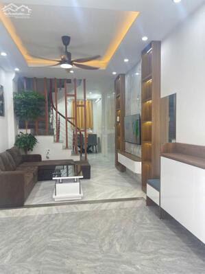 Bán nhà 5 tầng, full nội thất mới, vị trí đẹp, tiện ích đầy đủ tại phường Tây Tựu, Hà Nội!