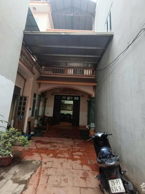 nhà dân xây, hàng xóm kđt đô nghĩa, hà đông, gần chợ, tiện ích ngập tràn, 147m2x3 tầng, chỉ 10 tỷ