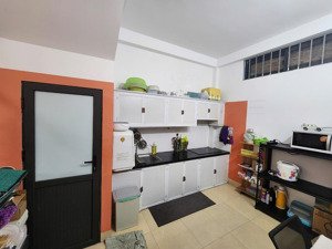 chính chủ cần bán nhà tại tổ 5, yên nghĩa, 36m, giá hơn 4 tỷ, cho thuê, dòng tiền.