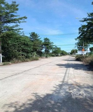 bán đất tại sông vệ, 780 triệu, 100m2, view đẹp, hàng hot