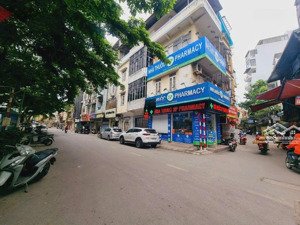 phố cầu giấy 48m2, lô góc, 2 mặt ngõ ôtô tránh, gara ôtô, kinh doanh, 50m ra phố, nội thất xịn