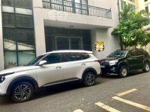 bán toà khách sạn dương văn bé 130m2-44,8 tỷ-máy in tiền -3-5 tỷ/năm