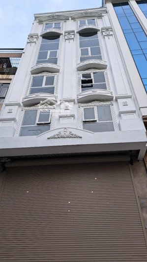 bán tòa văn phòng 9 tầng có hầm mỹ đình lô góc ô tô tránh vỉa hè rộng 69m, 9 tầng giá 28 tỷ 5