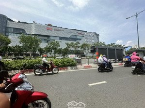măt tiền kd đường phạm văn đồng đối diện giga mall cách cầu bình lợi chỉ 150m, khu sầm uất bậc nhất