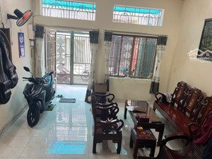 bán gấp nhà 4 tầng 58m2 cmt8, q10 giá chỉ 9,2 tỷ