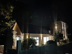 villa lung linh ven đà lạt chỉ hơn 3 tỷ, full nội thất! chỉ xách vali vào ở 