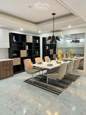 cho thuê cc 3pn, 2wc, 100m2 tại bảy hiền tower, 11 triệu, nhà đẹp, view thoáng. lh: 