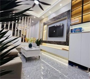 bán nhà xuân phương 6,6 tỷ - 46m2 ngõ thông ô tô chạy vù vù - lh 