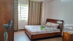 hot ! bán nhà giá rẻ - ngõ phố cầu giấy-cầu giấy 3 tầng 15.7m2 mt 3m - khu vực kinh doanh sầm uất