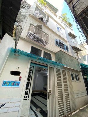trung tâm q10 - điện biên phủ sát mặt tiền - ngang 6.26m - giáp q1 - q3 - 5 tầng btct, giá 5tỷ3