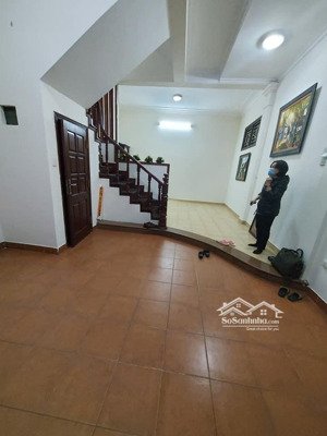 bán nhà võ chí công, 20m ra phố, ô tô đỗ cửa.