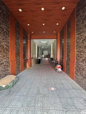 bán nhà mặt phố tại huỳnh tấn phát, tân thuận đông, q7, tp.hcm, 26 tỷ, 150m2- 7 tầng