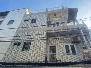 7.5 tỷ căn góc 2 mt - đuờng xe hơi 8m trục chính khu tái thiết hoàng diệu, 30m ra phố ẩm thực vĩnh
