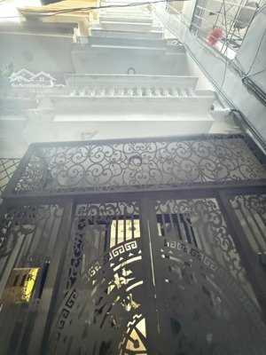 cần bán gấp nhà phố quan nhân, nhà mới đẹp ở ngay, dt30m 5tầng 4ngủ giá chỉ 6tỷ hơn tí ti