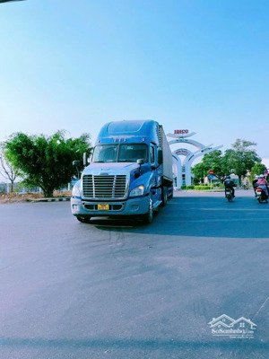 cho thuê xưởng mới 14000m2 trong kcn nhơn trạch giá tốt chỉ 1ty7 quá rẻ ạ có pccc tự động