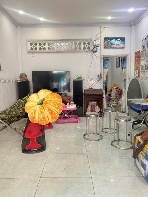 bán nhà phường tân sơn nhì, tân phú, 53m2, 2 tầng, giá 4,85 tỷ bớt lộc
