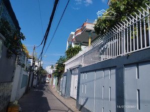 nhà hẻm chế lan viên phước long nha trang dt 150m2 ngang 6.8m giá chỉ 30tr/m2 quá tốt để đầu tư