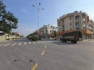 lk góc 3 mặt thoáng 81m2, 13,5 tỷ tại ngọc hồi, thanh trì, hà nội