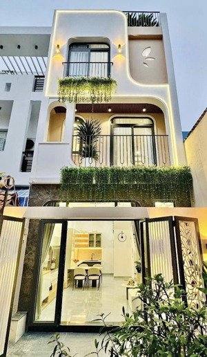 bán nhà mặt tiền đường cho thuê nguyễn đình chính, p. 15, phú nhuận. 58,5m2 - 4,5mx13m