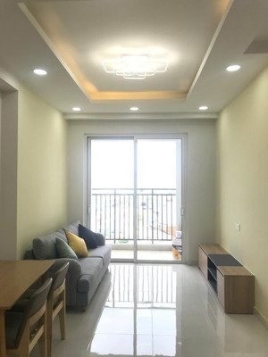 cần bán gấp căn hộ richstar, 90m2, 3pn,2wc, căn góc, view hồ bơi, giá tốt 4 tỷ . lh: 