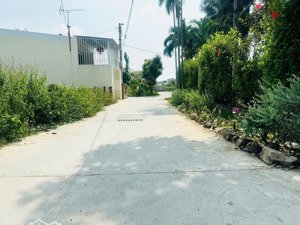 bán lô đất thổ cư 3 mặt tiền đường lớn đối diện cây xăng 41 tại thôn võ kiện diên an lh 