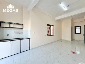 phòng ban công ngay lotte mart nguyễn văn lượng