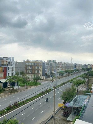 chính chủ bán gấp nhà mặt tiền dt 100m2 đường chánh hưng (đường phạm hùng nối dài)