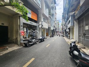 mặt phố đông các - trung tâm đống đa - 8 tầng thang máy - căn góc 3 thoáng vĩnh viễn - 83m2