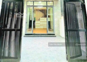 bán nhà ngay kế bên tthc thủ đức. 90m2 ngang 5.4 nở hậu giá chỉ nhỉnh 7 tỷ. vào ở ngay.