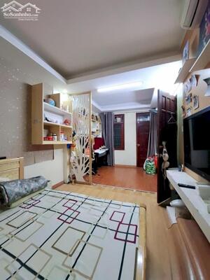.Bán nhà Trần Hữu Tước gần hồ Hồ Đắc Di dân xây chắc chắn trước nhà thoáng ở luôn 37m giá 7.7 tỷ .