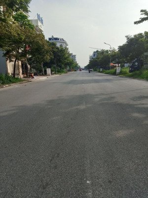 bán đất bigc kđt phía nam tp bắc giang trục đường chính huỳnh thúc kháng