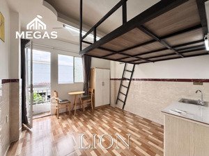 phòng duplex bancong 28m2 - thang máy - mặt tiền đường gần cầu vượt 3/2