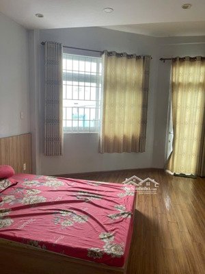 bán nhà riêng tại lý thường kiệt, q10 giá 5,2 tỷ, 40m2, 3pn, 3wc