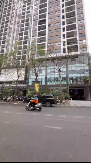 bán sàn văn phòng giá rẻ 48 triệu/m2 chung cư five star số 2 kim giang, sổ lâu dài. 