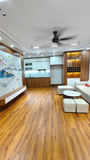 bán ch tòa f4 phố trung kính, yên hòa, cầu giấy, hn. dt80m2, tk 3ngủ,2wc. giá 6,850tỷ. 