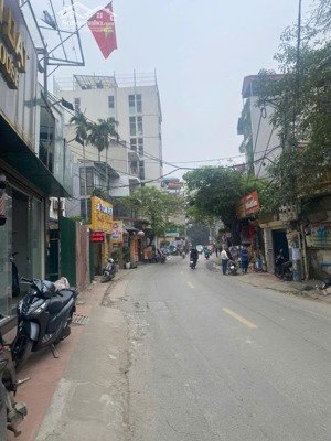 bán nhà phố vũ hữu thanh xuân ô tô tránh 110m mặt tiền 4,6m giá 24.5 tỷ