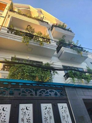 ngang lớn - hẻm xe hơi 8m pasteur quận 3 - 4tỷ9 (bớt lộc) 8,2mx16m, ngay trung tâm (hỗ trợ vay nhà)