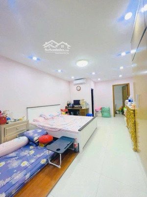 bán nhà thuỵ phương, đông ngạc, 30m2, 5 tầng. 3 ngủ, 6.55 tỷ. trước nhà ô tô tránh, kinh doanh