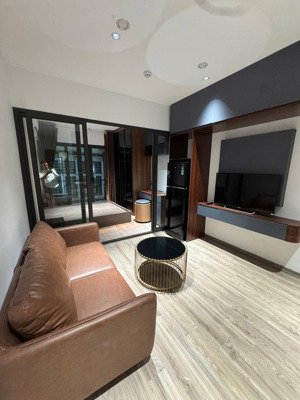 cho thuê phòng 1 ngủ 1 khách ở tạ quang bửu, hai bà trưng. gần đại học bách khoa