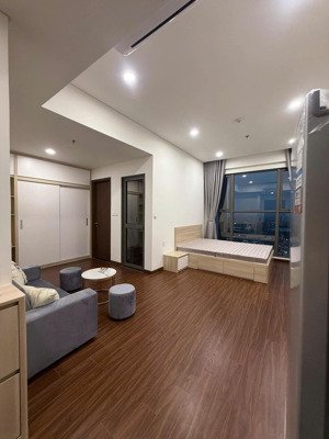 mua ngay kẻo lỡ - căn studio h2 tầng cao, view nội khu db 35m2, full đồ đẹp - giá bán chỉ 2 tỷ 750